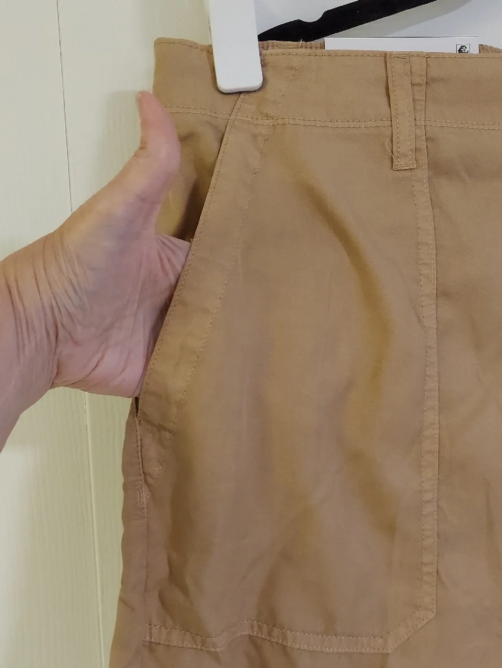 Sanctuary Shorts, NEW! Size XXL, Beige, Pockets‎